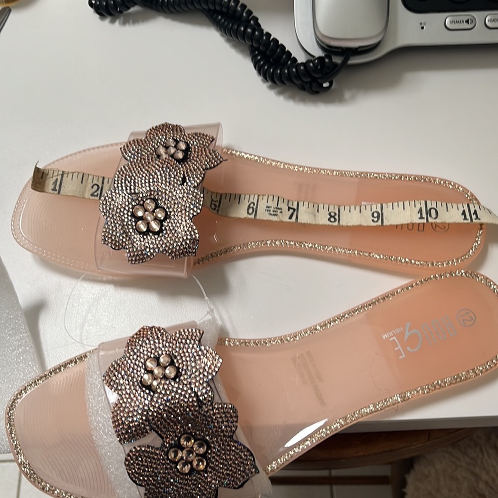 Ladies Slides - Picture 8 of 8